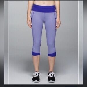 Lululemon purple striped Lululemon with pockets cropped run for fun capri pant